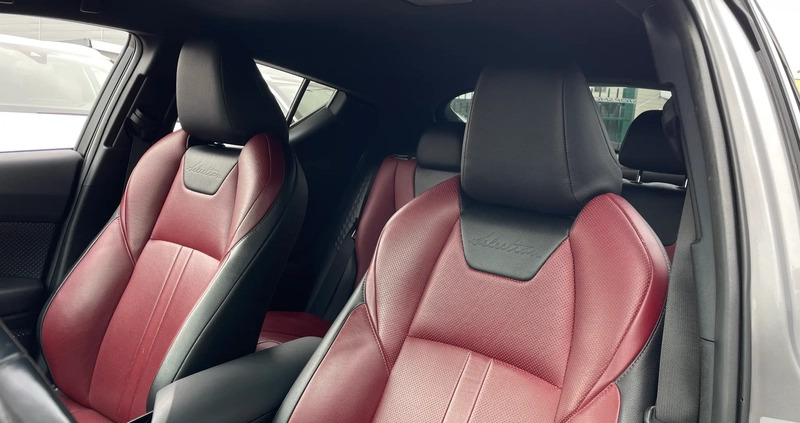 Toyota C-HR cena 95900 przebieg: 85000, rok produkcji 2019 z Bydgoszcz małe 529